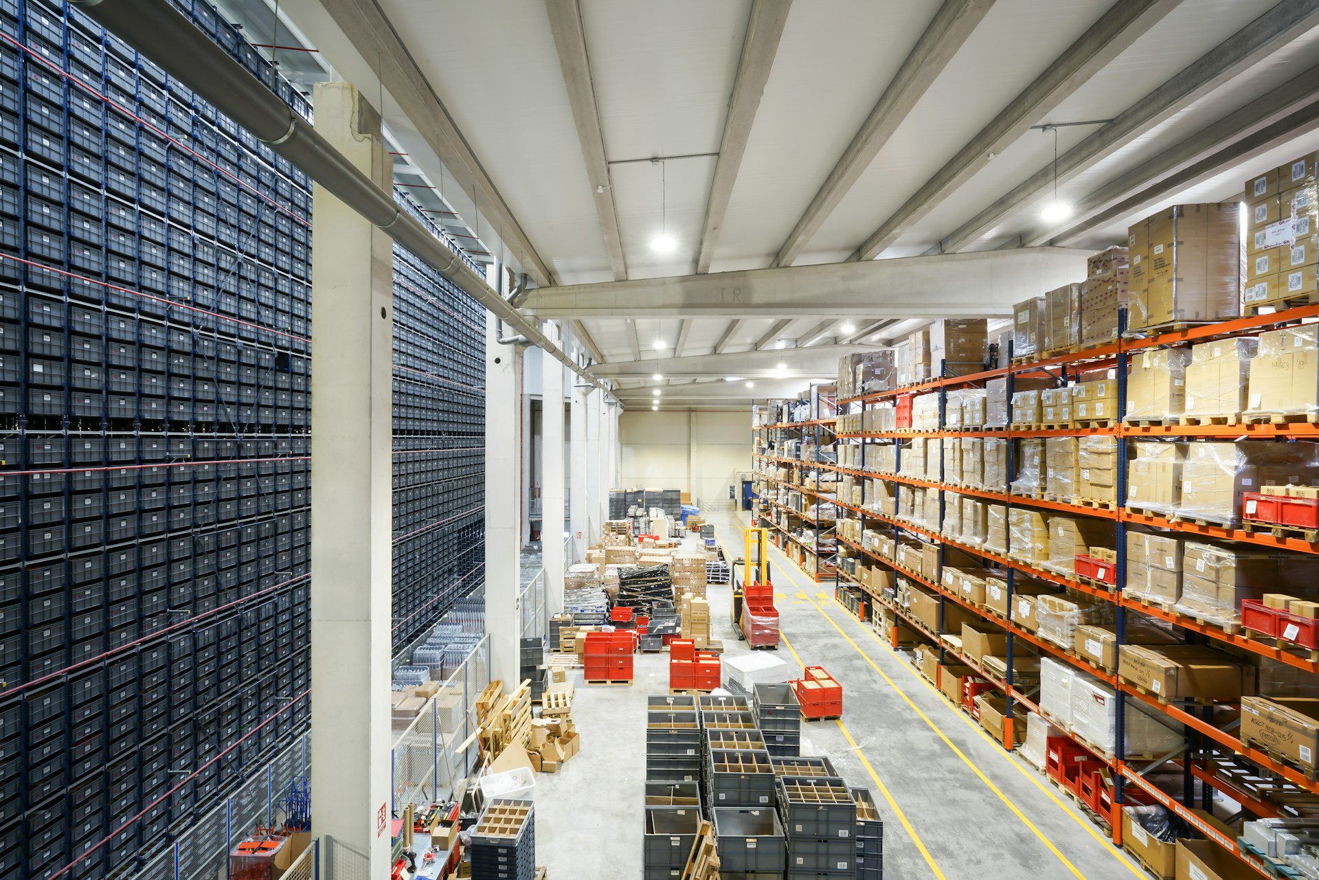 Industrial logistics warehouse Malaysia